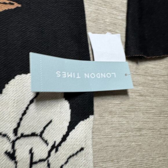 London Times Bell Sleeve Floral Print Sheath Sweater Dress NWT Women's XL Black - Picture 3 of 9